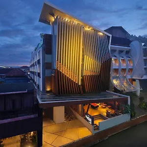 4* Hotel Fairfield By Marriott Bali South Kuta